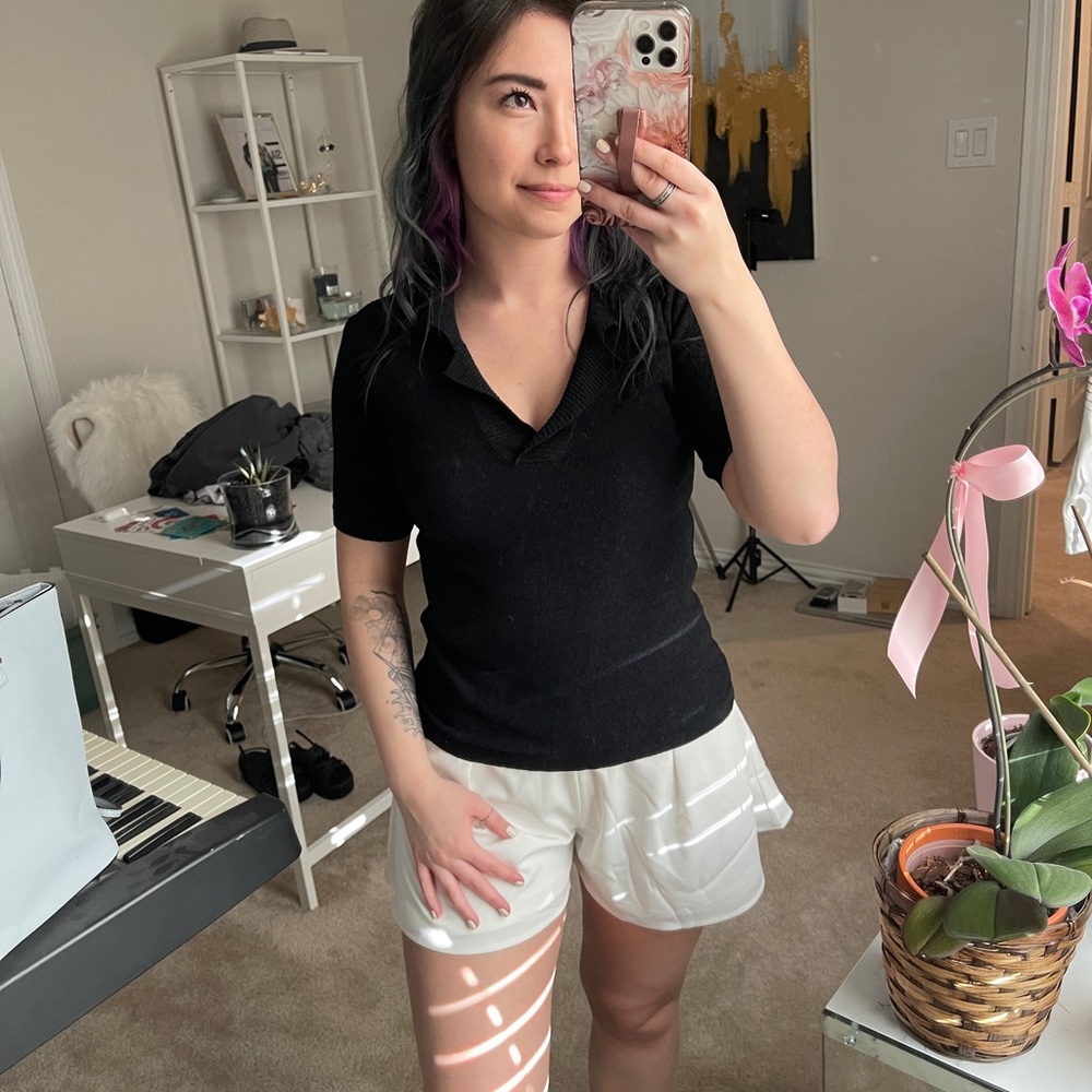 Black short sleeve blouse